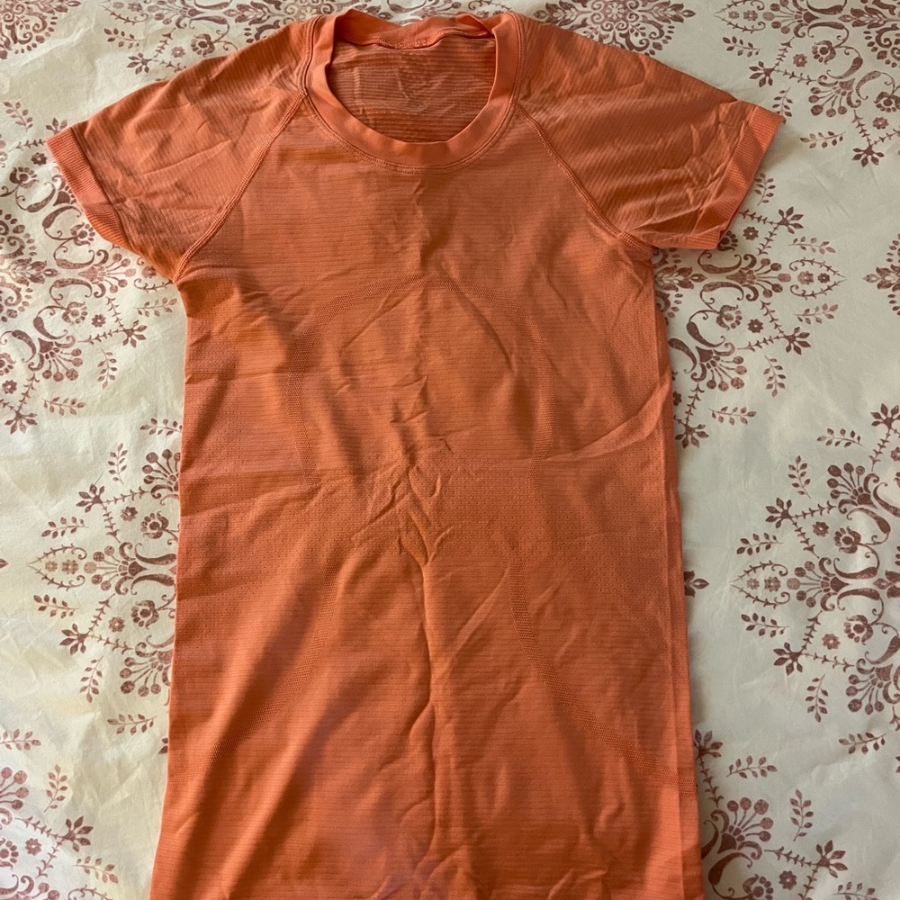 lululemon athletica Orange Short Sleeve Tee